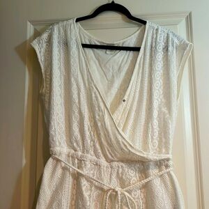 Roxy beach coverup. Cotton/nylon blend with side zip.